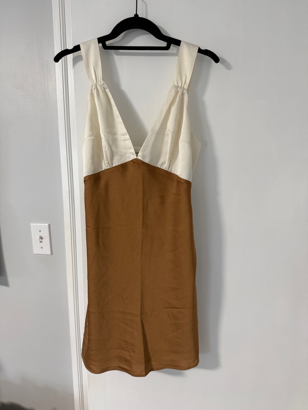 Abercrombie & Fitch Cream and Brown Colorblock Slip Dress
